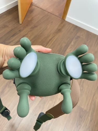 Shiatsu Neck & Shoulder Massager with Heat – Bionic Hand Deep Tissue Back Massager, Portable Rechargeable Massage Device for Pain Relief & Relaxation - Circadian Dream